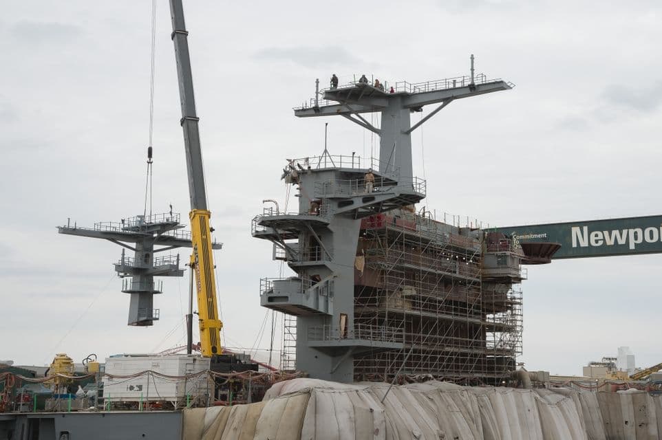 HUNTINGTON INGALLS INDUSTRIES COMPLETES INSTALLATION OF USS GEORGE WASHINGTON (CVN 73) MAIN MAST