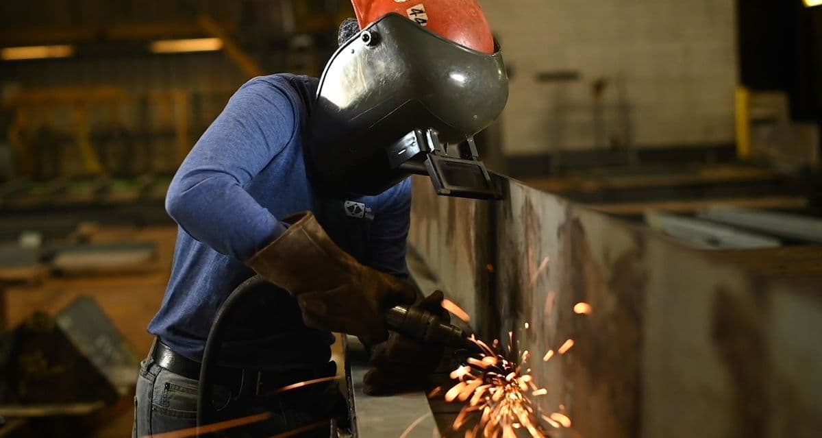HII’S INGALLS SHIPBUILDING TO HIRE 2,000-PLUS FULL-TIME SHIPBUILDERS
