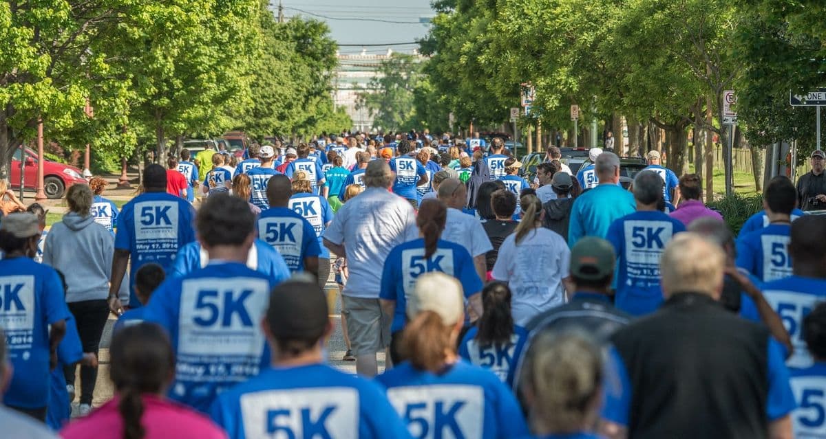 HUNTINGTON INGALLS INDUSTRIES' 5K EVENT ATTRACTS MORE THAN 1,100 PARTICIPANTS