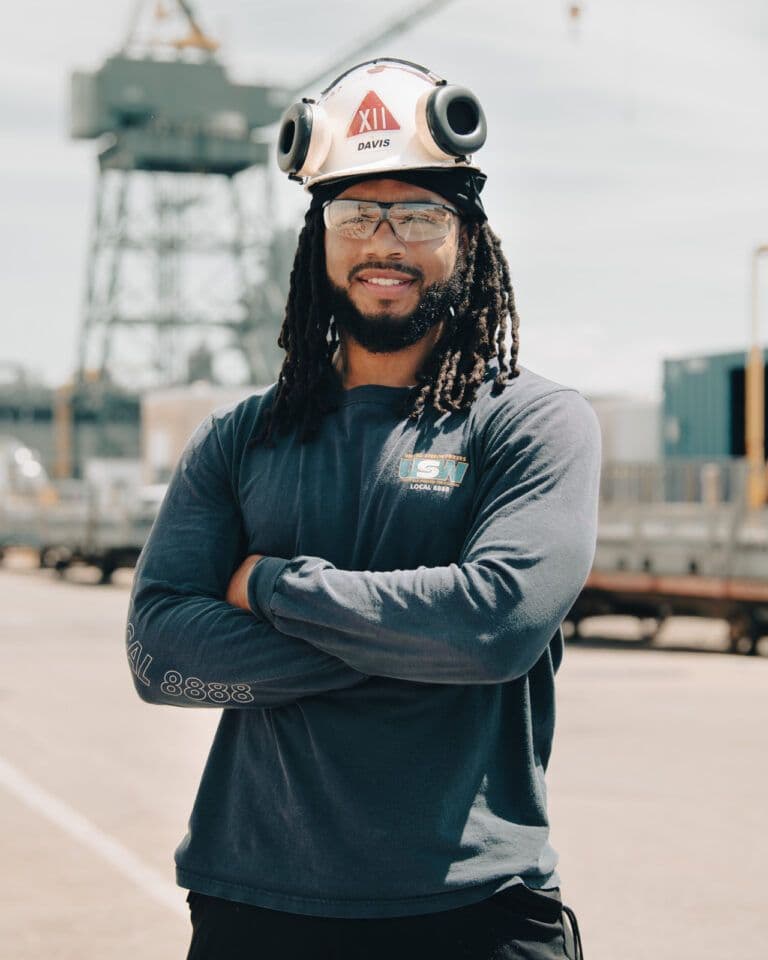 Makhi Davis