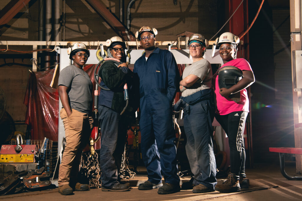 Women Welders In The Rms