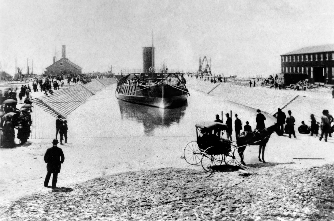 69 1419 Newport News Shipbuilding File