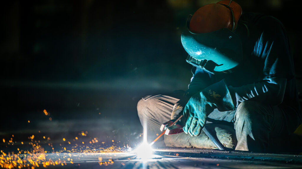 Ingalls Shipbuilder Welding