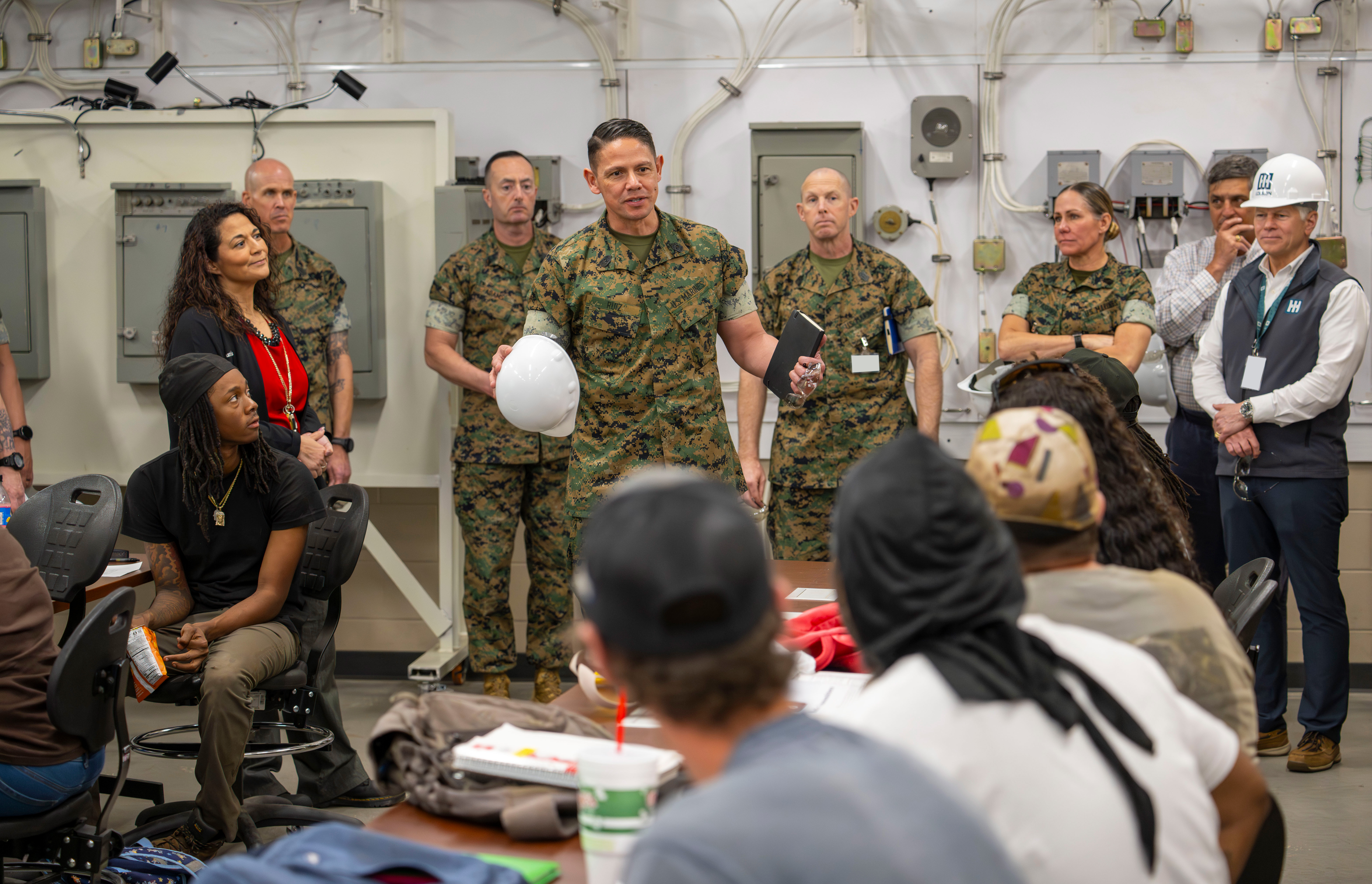 Usmc Sergeant Major Carlos Ruiz Visit